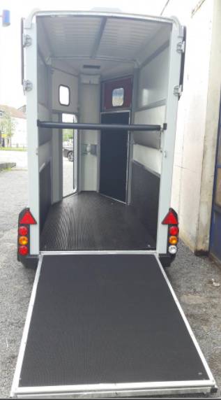 IFOR WILLIAMS HB 403 NEUF