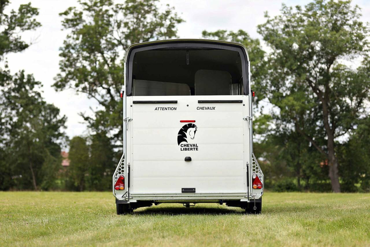 CHEVAL LIBERTE – DUOMAX DIAGONAL