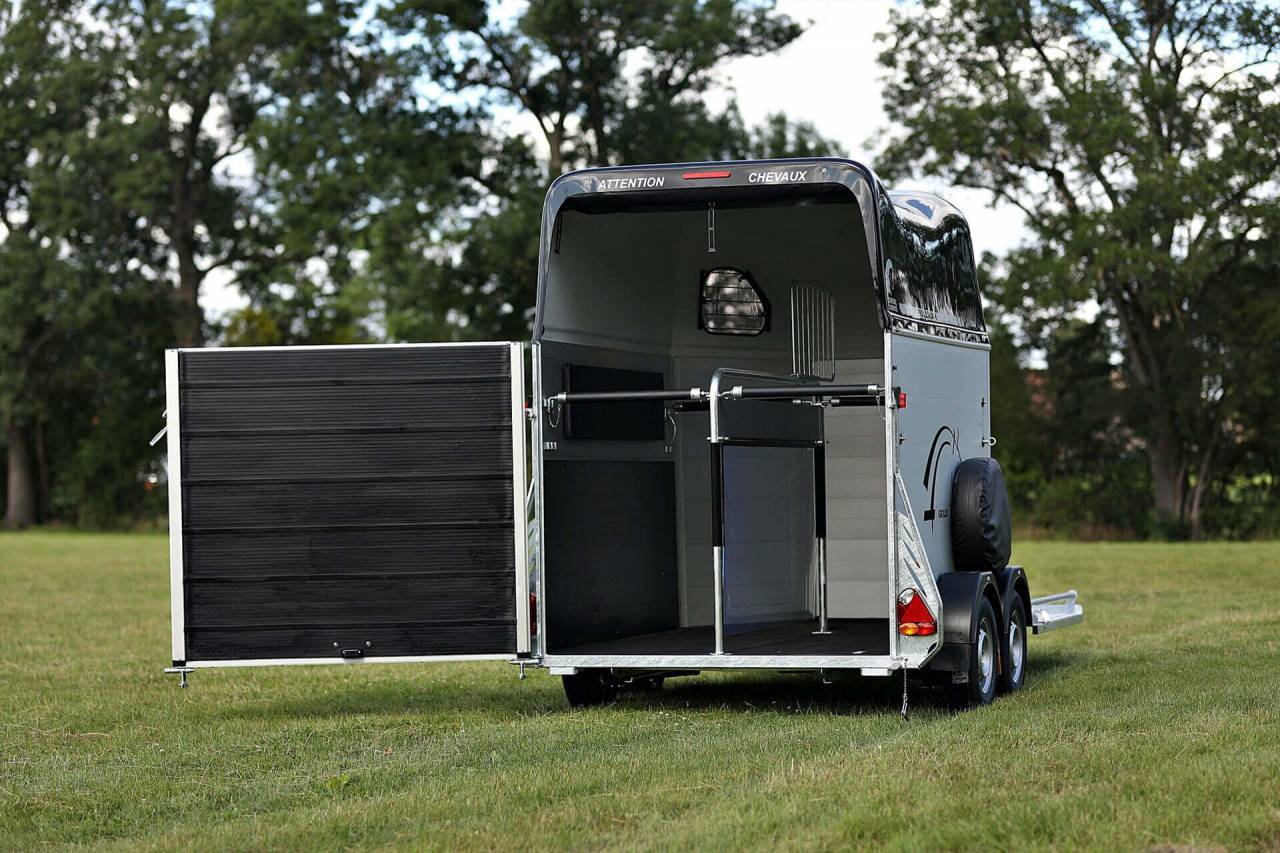 CHEVAL LIBERTE – HIPPOMOBILE