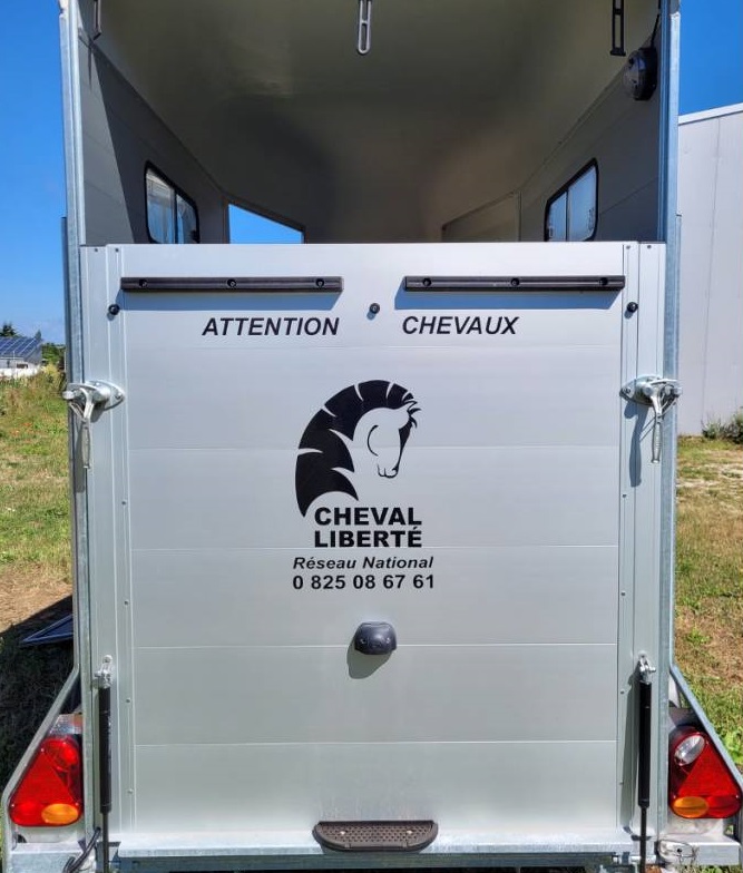 Van TOURING ONE Cheval Liberté NEUF