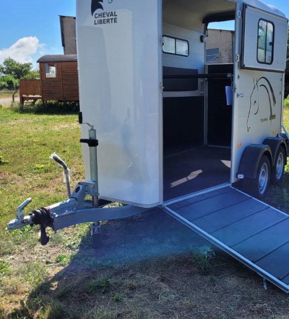 Van TOURING ONE Cheval Liberté NEUF