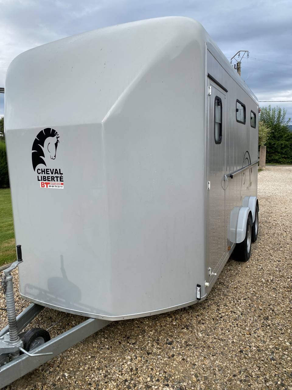VAN CHEVAL LIBERTE OPTIMAX 4 P