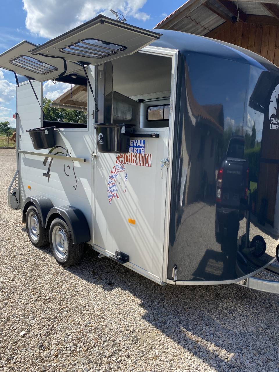 VAN CHEVAL LIBERTE OBLIC MAXI 2 2021