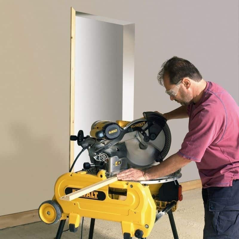 Scie sur table et onglet réversible DEWALT 2000W 305mm – D27107XPS QS